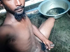 Watch this kinky Indian grandpa pound a young stud in a steamy shower